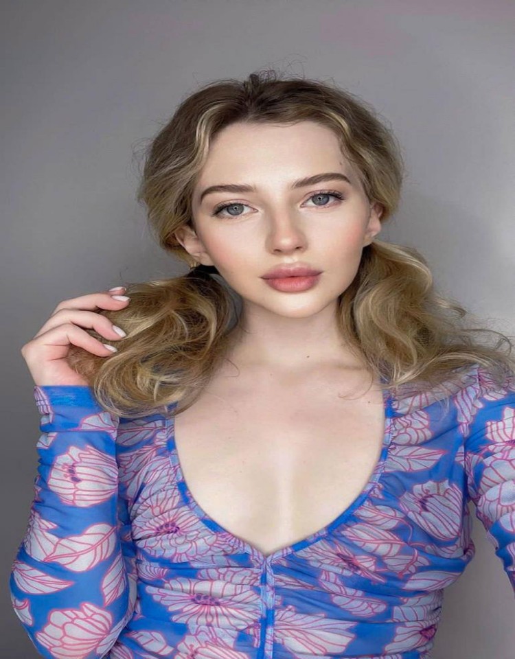 儿子双飞妈妈和女儿的小说,热门电影在线观看